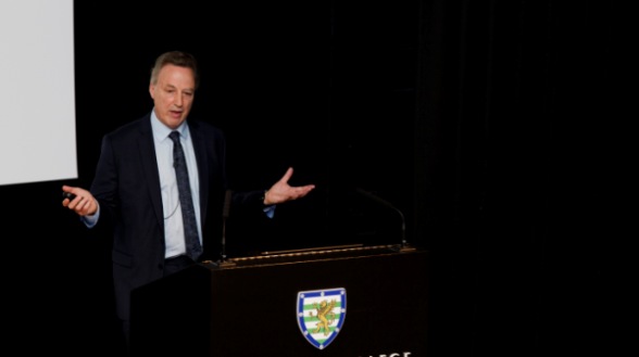 Simon Szreter speaking at BHRU 2015 lecture