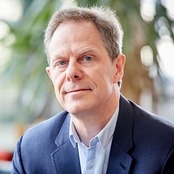 Photo of Professor Mark Stuart